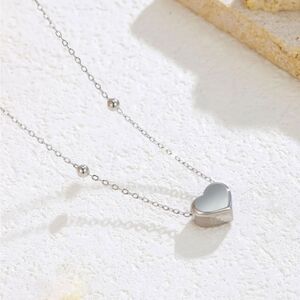  Smooth Heart Silver Pendant Necklace